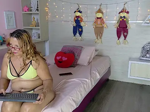 SandyMatture - play dildo