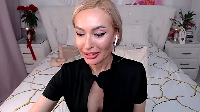 HottieSweetBritney - I will dance and tease u