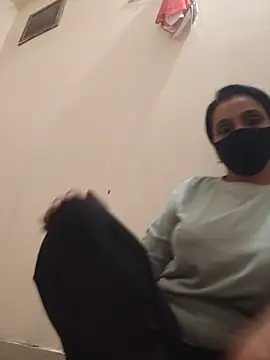 Hot_Neha234 - New please gift a Mobile