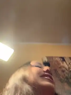 SpanishYoungGirl - 🟠Show Boobs 2 Min