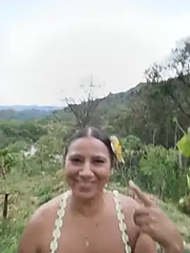 Esmeralda_li - Vibración con lengua por todo el cuerpo
