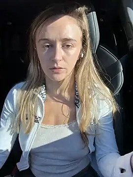 Lunagirl13 - Come get some food with me 😋