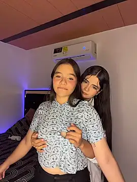Zow_ - 🎀 FRENCH KISS + SHOW BOOB BOTH 🎀