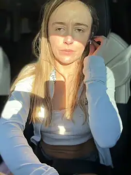 Lunagirl13 - Come get some food with me 😋