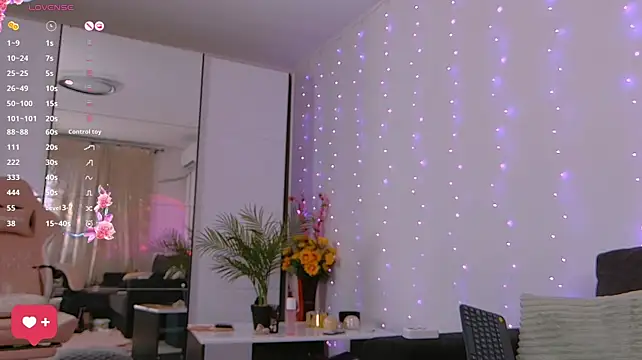 KimSkyee - Undress me
