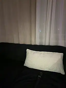 BellaaVixen - Fuck doggy in live !