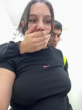 Hotamanda01 - Boobs show stranger