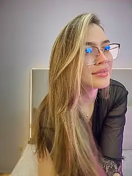 Amber_Caprice - I want to reach a very important goal! ❤