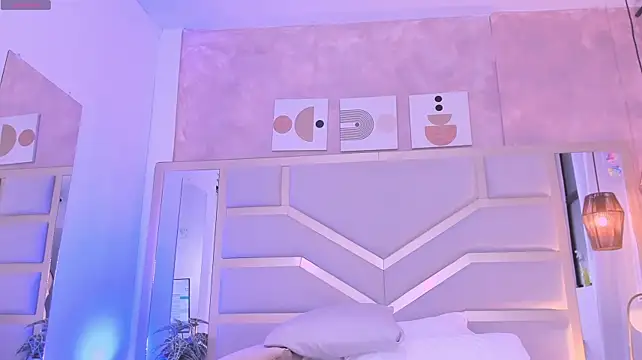 EmilyCruz- - Spread pussy🎀🍒