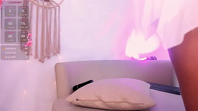Dalia_aisha - naked 5 min