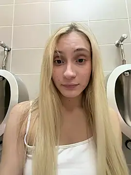 Pink_Kiss - Underboob view in toilet moans