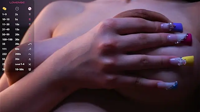 Cheekie_breekie - Rain show + Bouncing tits