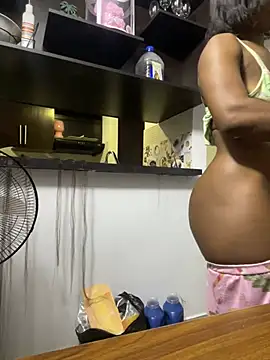 _yisela_ - Juicy pussy