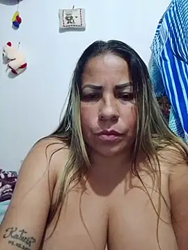 LaIndia1 - Show de squirt