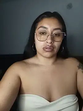 Anonymous_Girl_ - Naked & blowjob