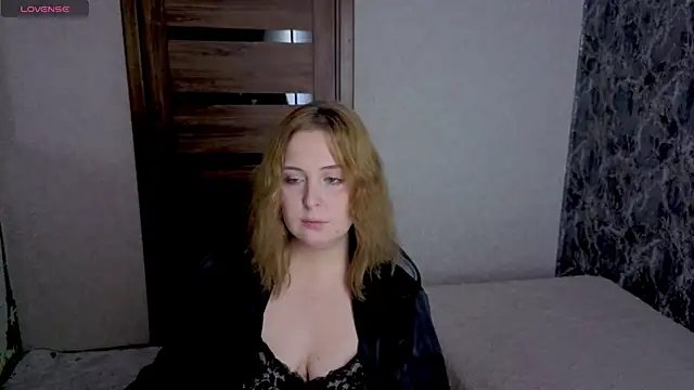 Kristy-Max - show tits