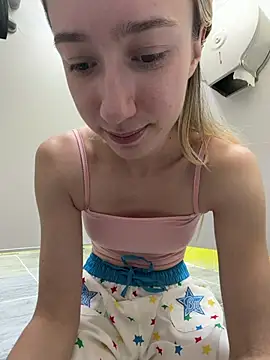 Lia-see-ya - Lower pants + massage ass in panties