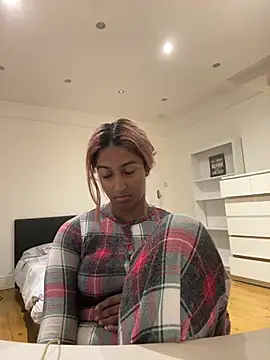 DonnaShy - Robe tease🫦
