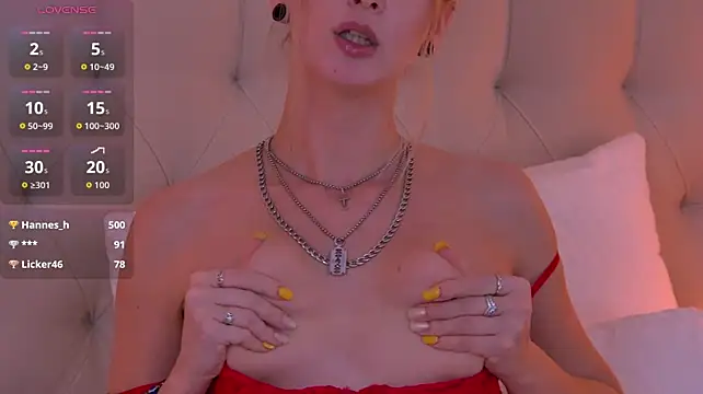 AnitaRichardson - Shake ass