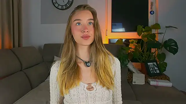 SugarSkye - Make me splash some love !💕