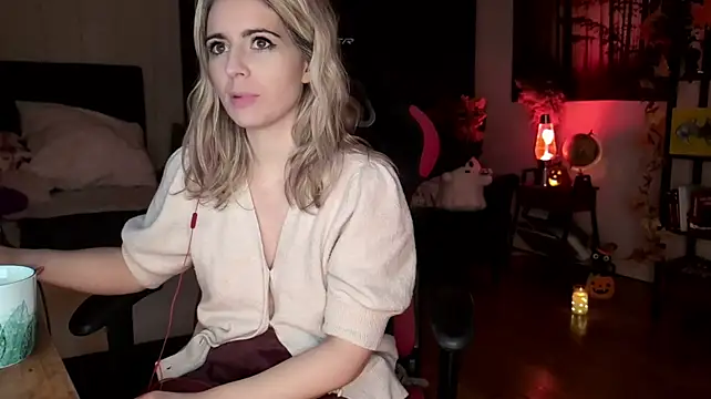 Lisaonthemoon - last tipper gets 3 Videos