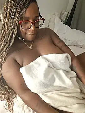 Adrilovechocolate - NAKED+OIL+BIG SQUIRT
