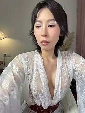 Nanako99 - 小粉插入5分钟
