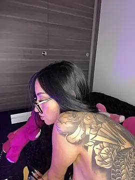 Antonella_Russ - finger in pussy