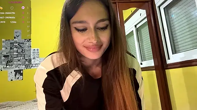 DeboraSalcido - Tease my boobs under t-shirt🥰