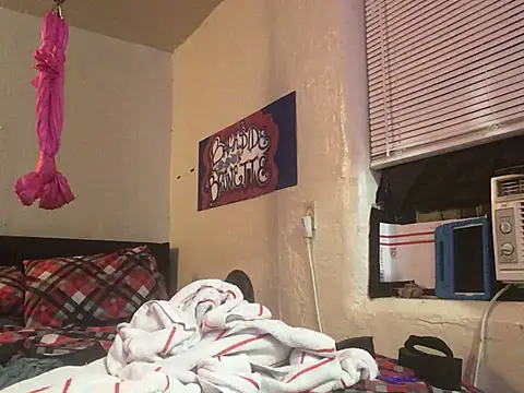 BacksideBrunette - REVERSE COWGIRL DILDO RIDE N MAYBE CUM?
