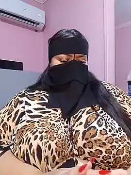 Egypt_monmon - صناعي في كسي