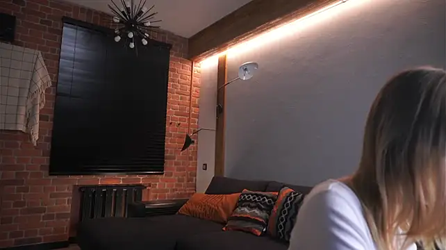 Coco_schanel - Show panties