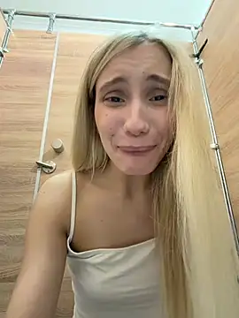 Pink_Kiss - Take off pants hide in urinals
