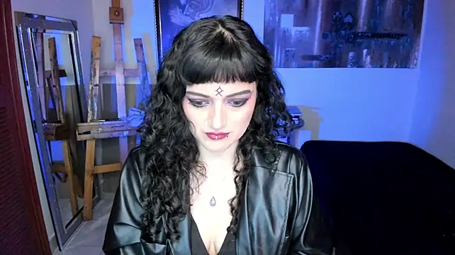 Jeanne_Sabatier - Bare torso - Obedience position
