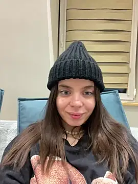 Kyivskyi_Tort - Train my pussy with toys
