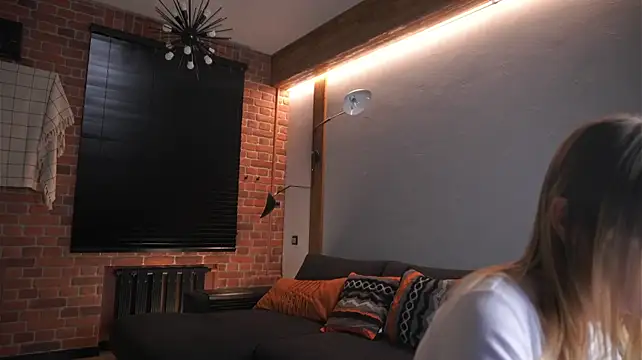 Coco_schanel - Show panties
