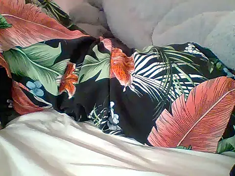 DADDYS_shuga - help me buy a bed