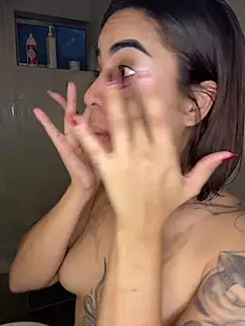 Maryybellax