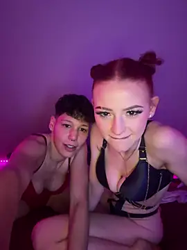 BonnyParker2 - Kiss her ass 💞