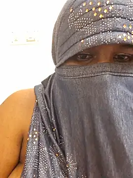 Tamilfathima - Vibrate in pushy