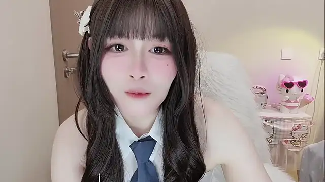 -zhuzhu-999- - 想吃哥哥给的糖，先吃软糖，再吃硬糖，最后吃奶糖🤪🤪🤪