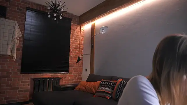 Coco_schanel - Show panties
