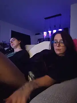 Lilylamort - Dildo Tease - Both Girls