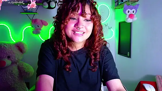 Theiamoon - show pussy😈