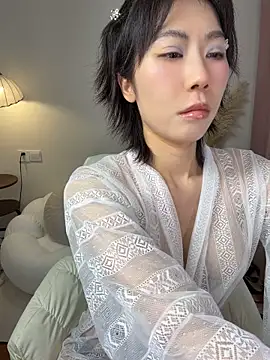 Nanako99 - 小粉插入5分钟
