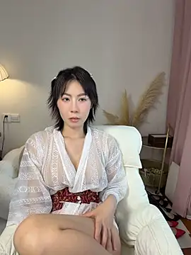 Nanako99 - 小粉插入5分钟