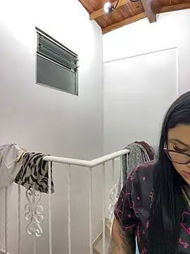 Alissonfernandez_ - Nana spanks her tits😵😵😈