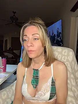 EdenDelilah1 - Play with Pussy