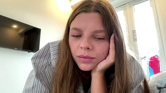 AmieLendor - Video masturbating pussy extreme closeup