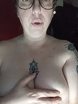 Deborahx - Me haces chorrear 💦💦